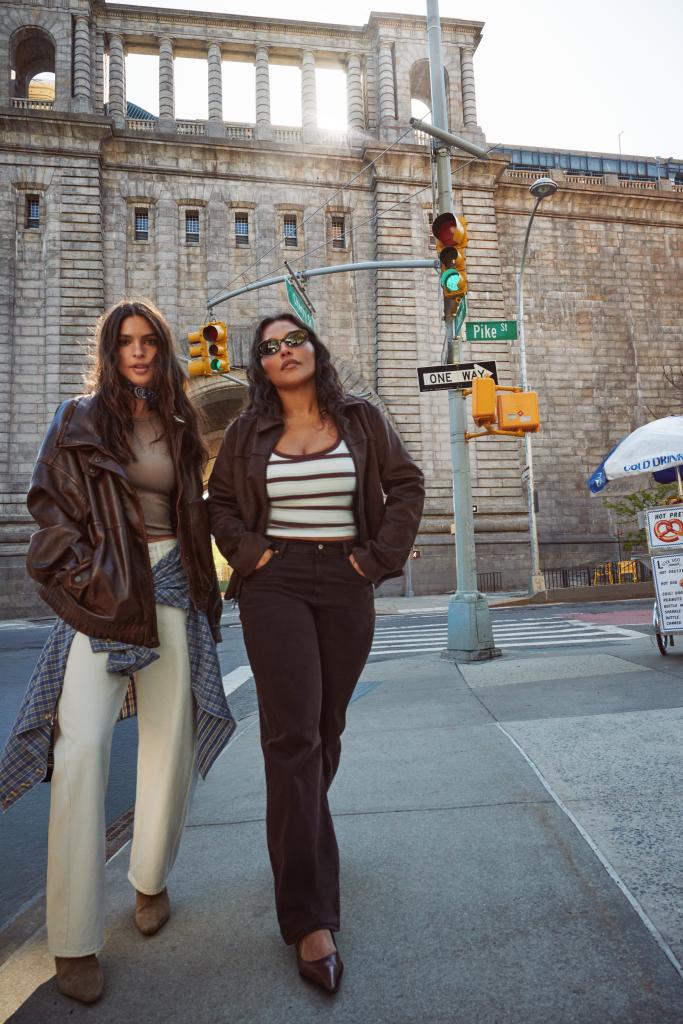 ANF_FALL_1_2026_CAMPAIGN_ICONIC_DENIM_WOMENS_D3_LOOK2_LOOK7_26192CB_46D_17_185